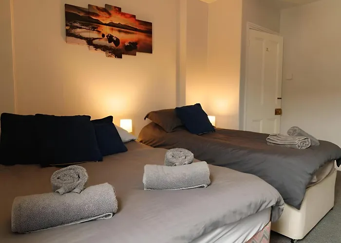 Seaside Escape Peaceful 2Br In Picturesque Wales