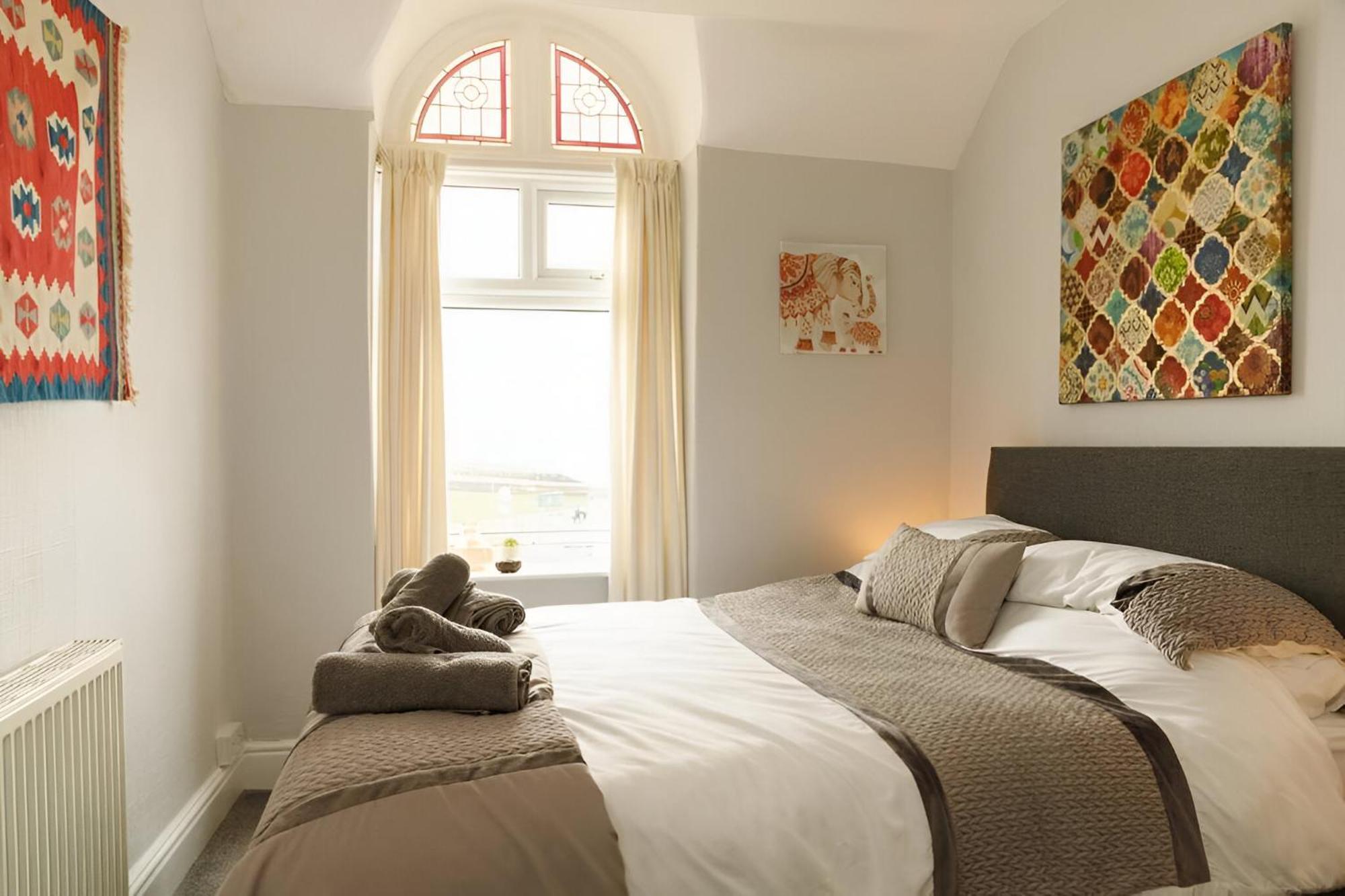 Apartment Seaside Escape Peaceful 2br In Picturesque Wales