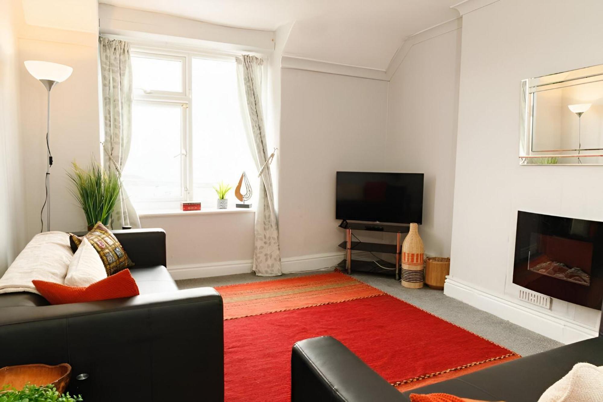 Seaside Escape Peaceful 2br In Picturesque Wales Llandudno